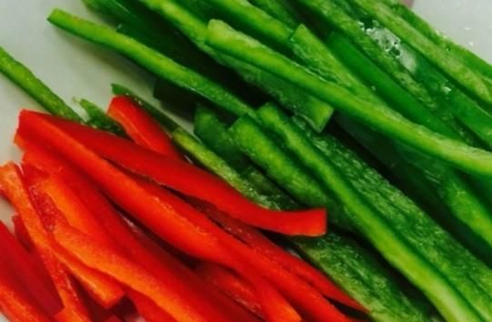 茭白发绿了还能吃吗,茭白的叶子可以剪掉吗?图6