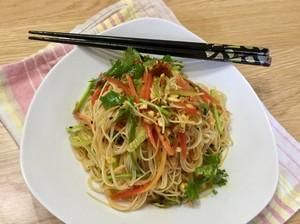 凉面条卤子怎么做好吃