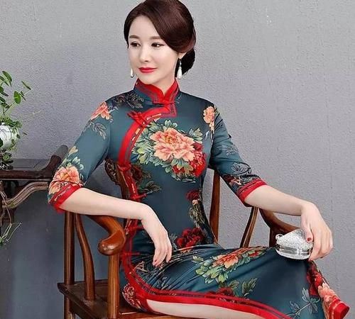 为什么旗袍需要气质驾驭