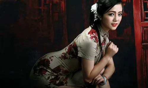 旗袍怎么选,女生穿旗袍有什么讲究图3