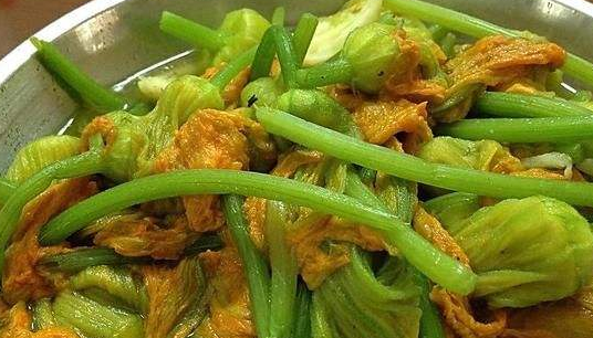 倭瓜花的做法,南瓜花的做法图1