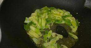 倭瓜花的做法,南瓜花的做法图5