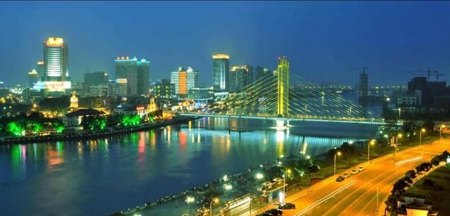 中国目前最具竞争力的二线城市有哪些地方图8