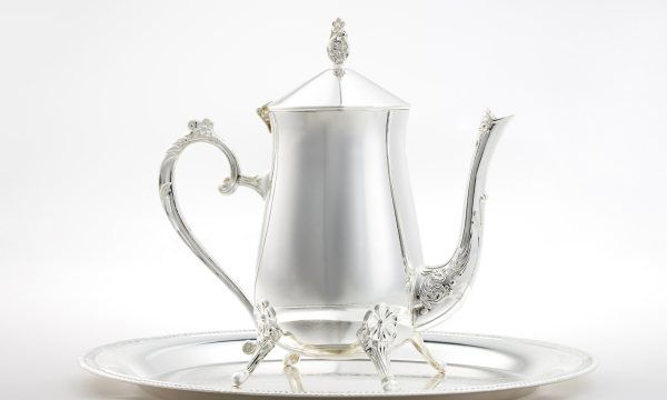 用开水烫碗筷真正的杀菌,热水烫餐具能消毒吗图5