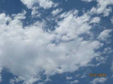 云卷云舒是什么意思(云卷云舒是什么意思啊)