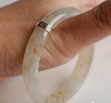 玉镯裂了怎么修复,玉镯断了怎么修复图1