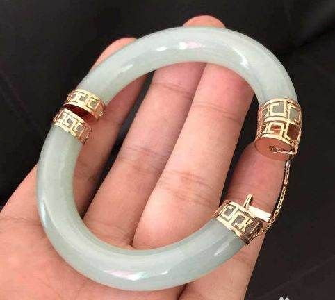 玉镯裂了怎么修复,玉镯断了怎么修复图4