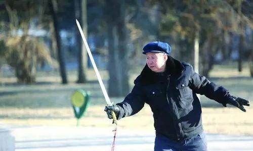 90岁老人的称谓,超过100岁老人尊称图6