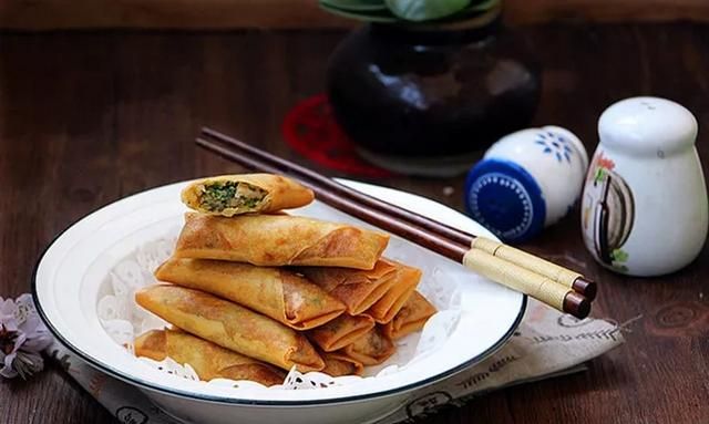 打春吃啥，今日“立春”，除了吃萝卜“咬春”，还吃点啥好？养生重点是什么？图2