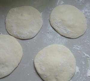 包子面如何又白又松软,怎样做出的包子又白又松软图9