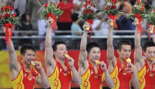 奥运金牌的主要材料,奥运金牌金牌的主要材质是什么图2