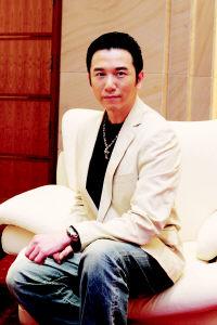 圈内人怎样评价温兆伦（了观众40年的温兆伦）(18)