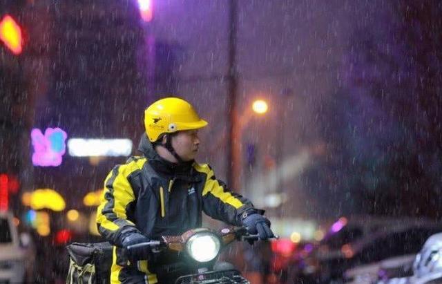 外卖行业的外卖小哥有前途吗 北大博士后送外卖(6)