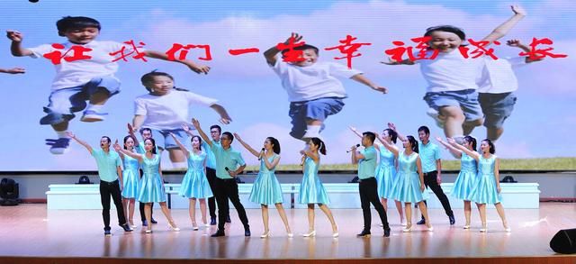 桃李满天下指的是谁，“桃李满天下”指的是哪个历史人物？图4