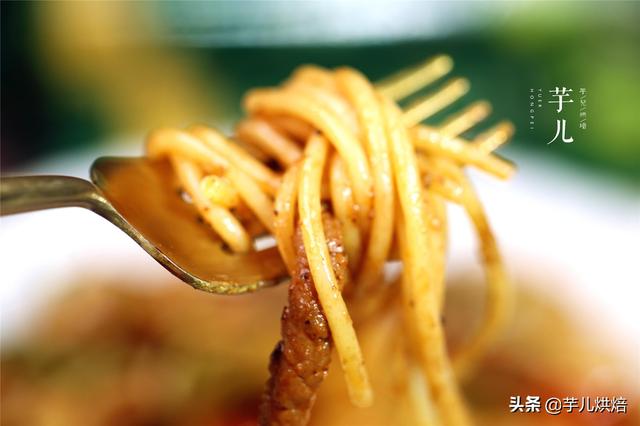 美味又简单的意大利面做法（教你意大利面最简单的做法）(16)