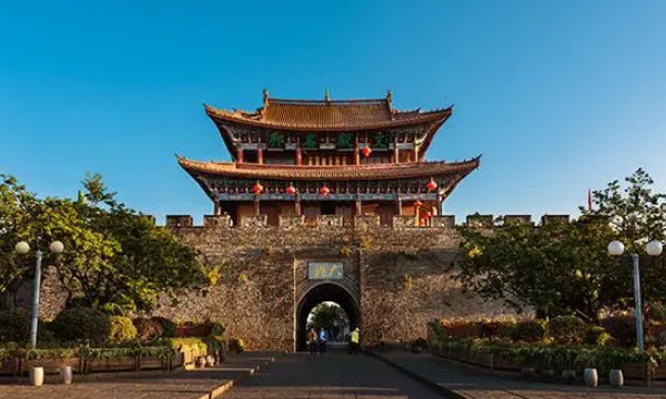 五华楼在哪个城市,大理导游词讲解图29