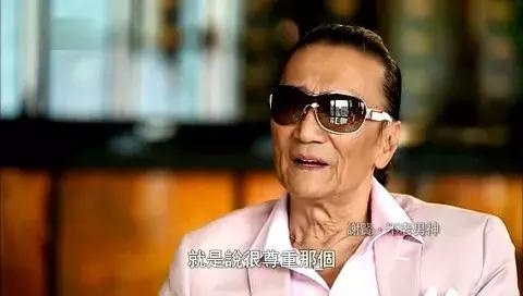 年轻谢贤和谢霆锋对比照（谢贤曾因谢霆锋流泪）(11)