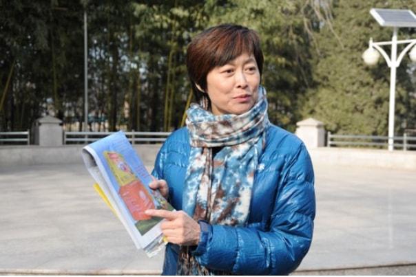 敬一丹与老公关系（家庭事业两不误）(26)