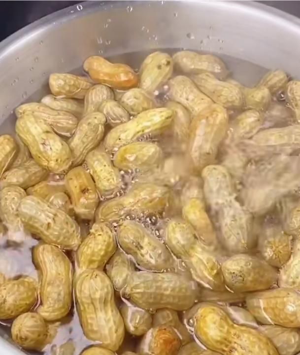 煮带皮花生的做法要煮多久，水煮带皮花生做法？图2