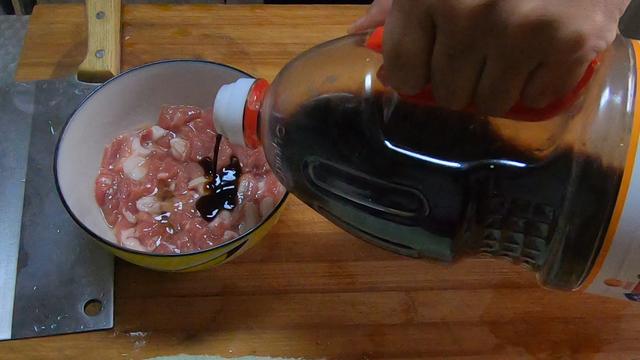 粉皮靠肉 最正宗的做法(粉皮靠肉好吃得停不下来)(8)