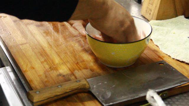 粉皮靠肉 最正宗的做法(粉皮靠肉好吃得停不下来)(7)