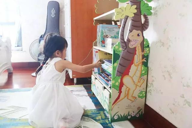 简易阅读书架(用这样一个漂亮的小书架)(3)