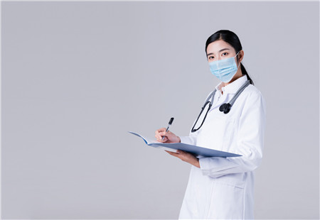 喝中药能打新冠疫苗吗