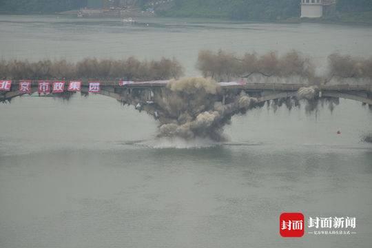 嘉陵江大桥建在什么地方（嘉陵江一桥拆除要花1900万元）(3)