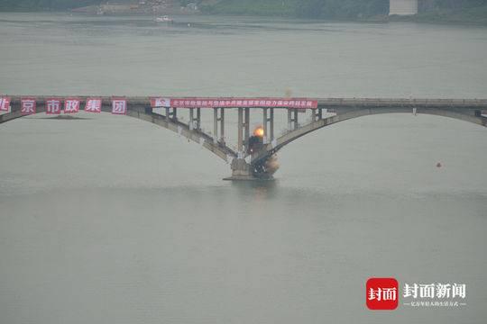 嘉陵江大桥建在什么地方（嘉陵江一桥拆除要花1900万元）(2)