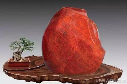 高古战国红玛瑙的特征（战国红玛瑙每一块都充斥着自然界的瑰丽气息）(1)
