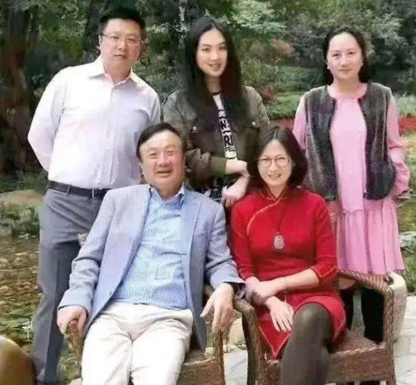 为什么任正非的子女不随父姓(任正非三个子女个个都表现不俗)(1)