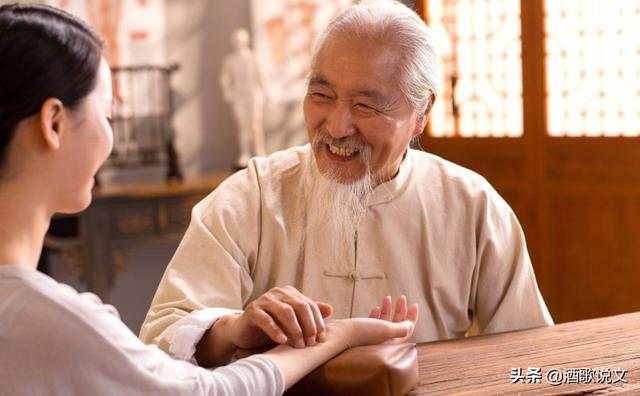 为什么门襟女左男右(男左女右分阴阳)(2)