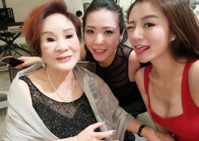 李承铉为什么那么爱安以轩（李承铉没娶安以轩亏了）(13)