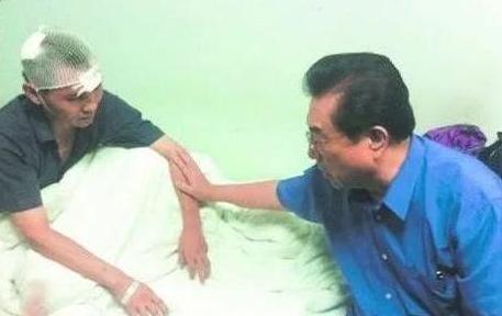 李双江年龄梦鸽年龄(为什么甘愿嫁给51岁的李双江)(15)