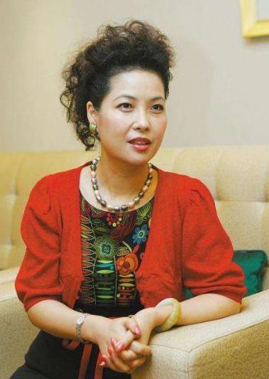 李双江年龄梦鸽年龄(为什么甘愿嫁给51岁的李双江)(10)