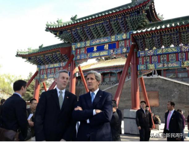 紫发女翻译是谁（紫发女翻车美国官方的中文翻译为什么一蟹不如一蟹）(12)