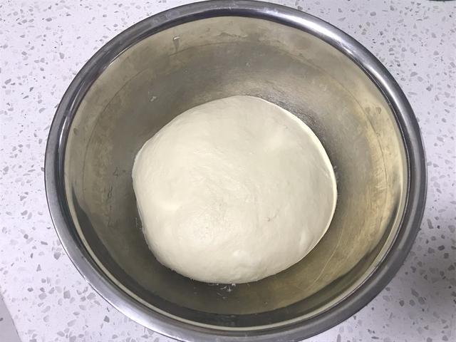 蒸馒头一斤面粉要加多少酵母（1斤面粉该放多少酵母）(6)