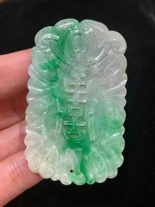 翡翠的牌子有哪些（十大翡翠品牌你知多少）