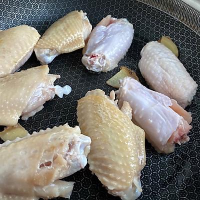 可乐鸡翅的制作方法用放盐吗_做法步骤