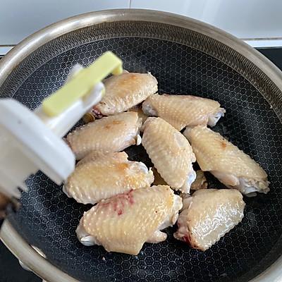 可乐鸡翅的制作方法用放盐吗_做法步骤